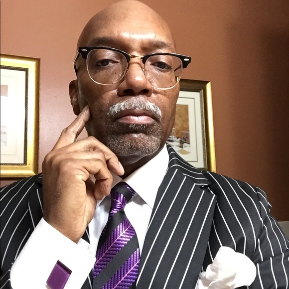 Meet your Posher, Montego - Picture 1 of 1